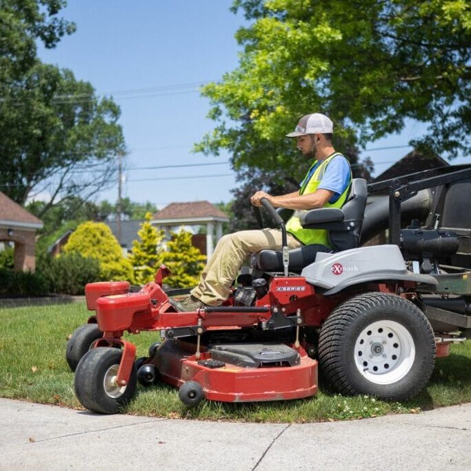 complete lawn care-2560px